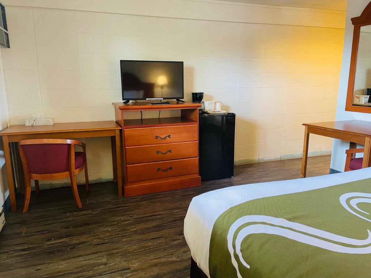 America'S Best Value Inn Sandpoint Exterior photo